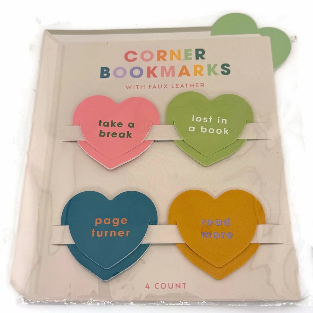 Multicolor Heart Corner Bookmarks- Set of 4